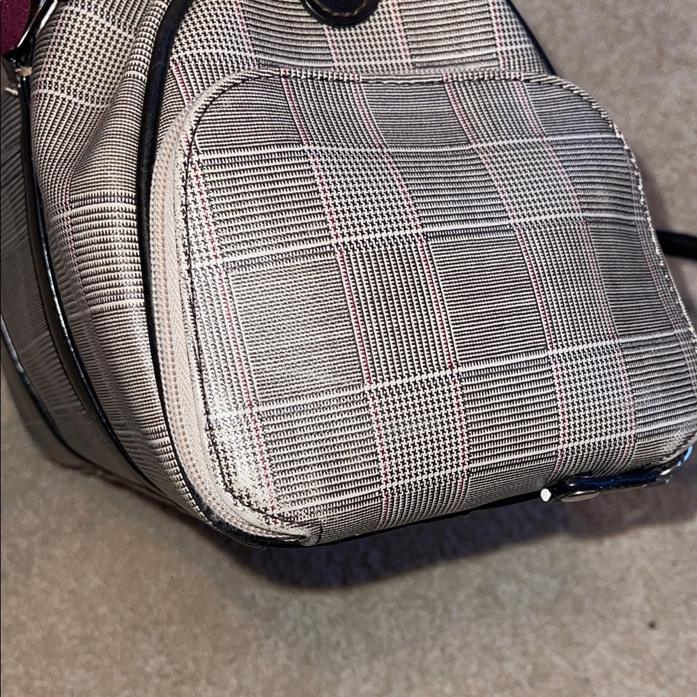 Liz Claiborne Barrel Style Plaid Shoulder Bag - Black and Gray - Picture 15 of 16